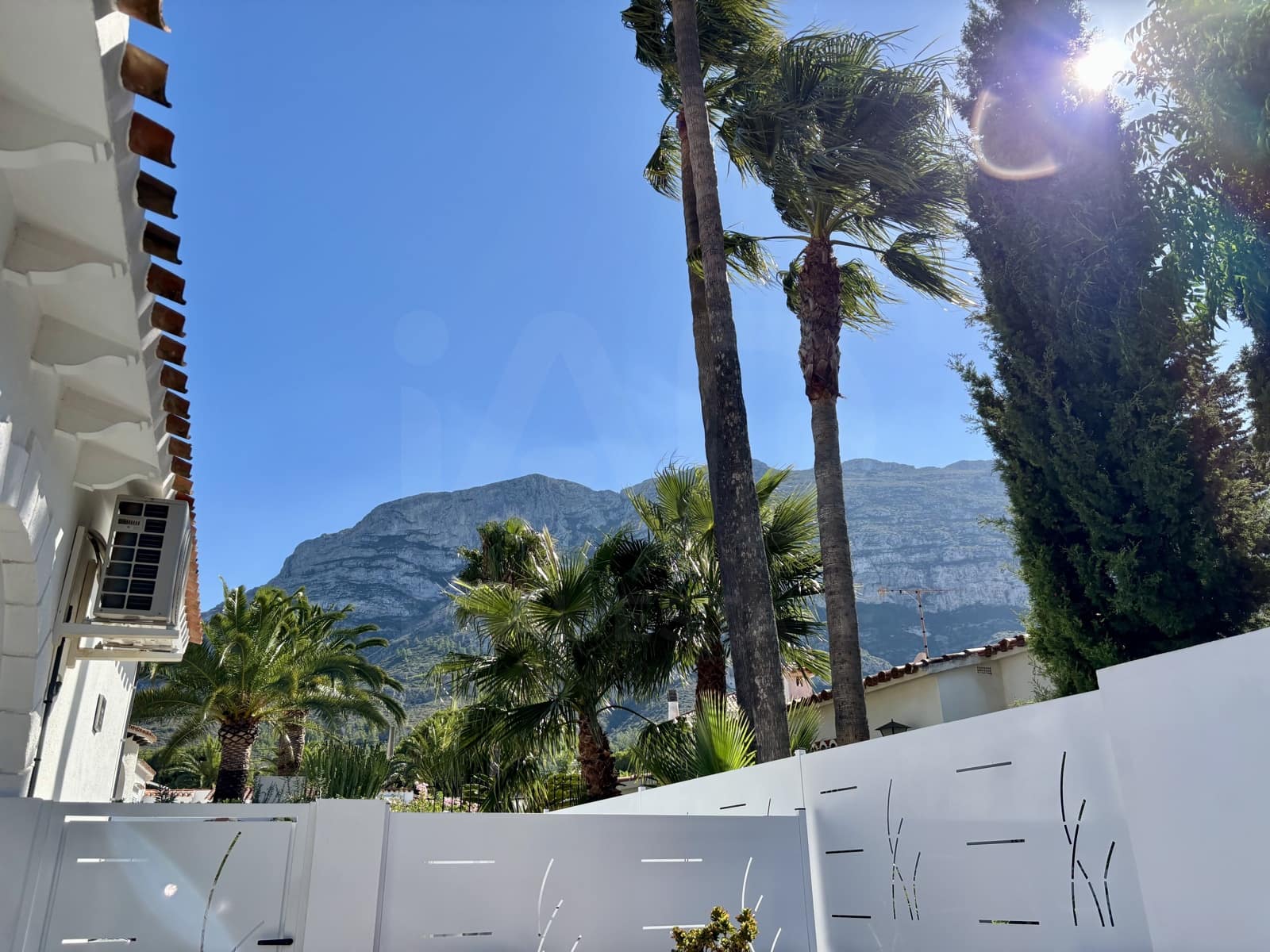 2 quarto Casa em Banda para venda em Denia com piscina garagem - 679 000 € (Ref: 10114599)