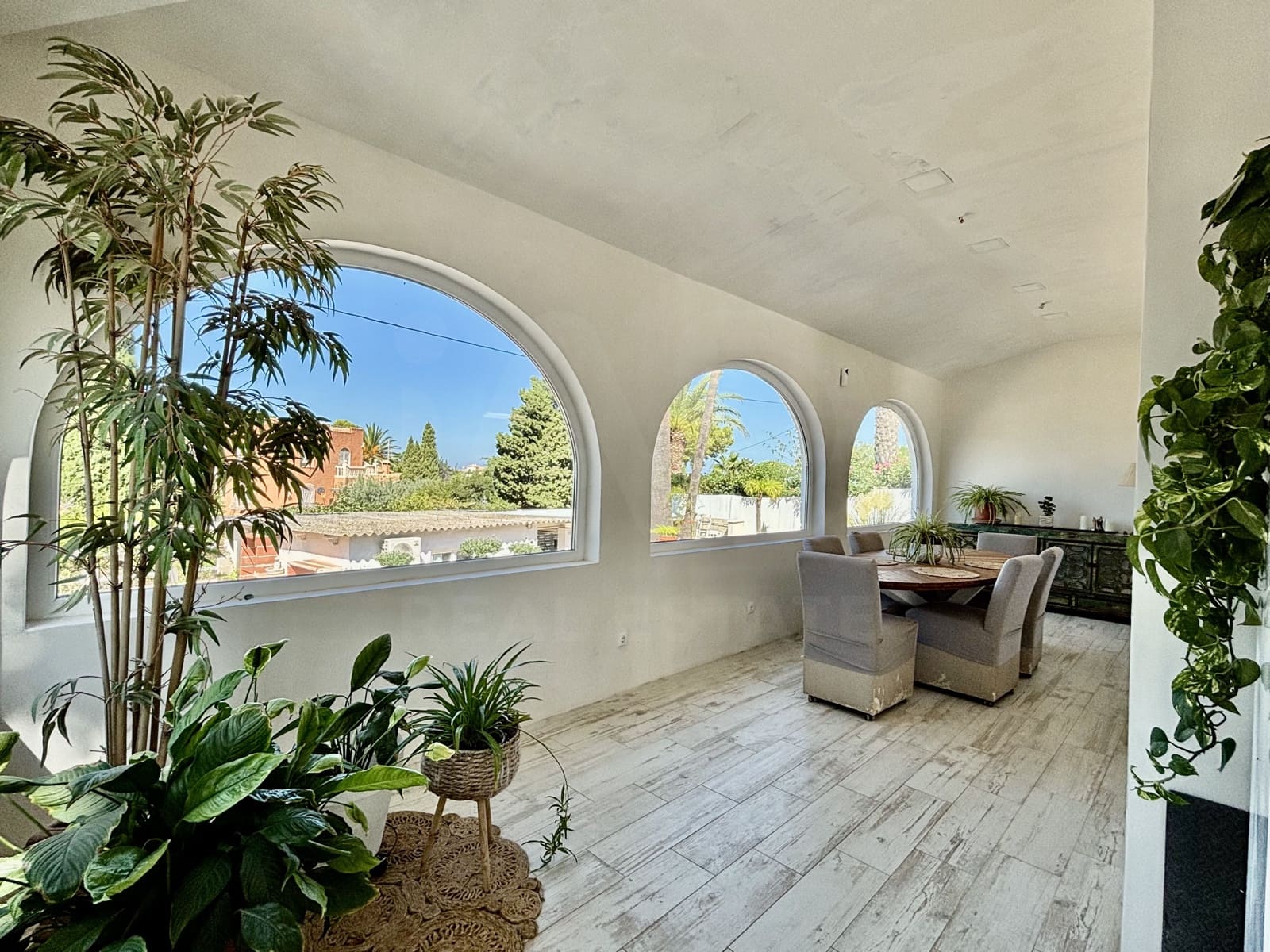 2 bedroom Townhouse for sale in Denia with pool garage - € 679,000 (Ref: 10114599)