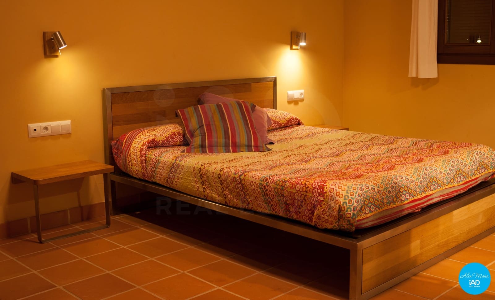 8 slaapkamer Hotel te koop in Tortosa met zwembad - € 2.200.000 (Ref: 10114603)
