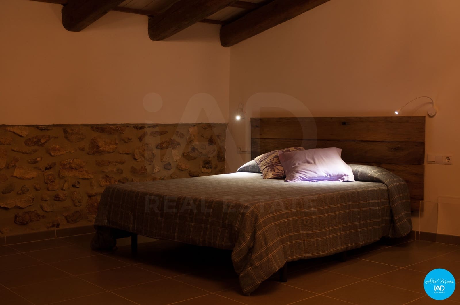 8 slaapkamer Hotel te koop in Tortosa met zwembad - € 2.200.000 (Ref: 10114603)