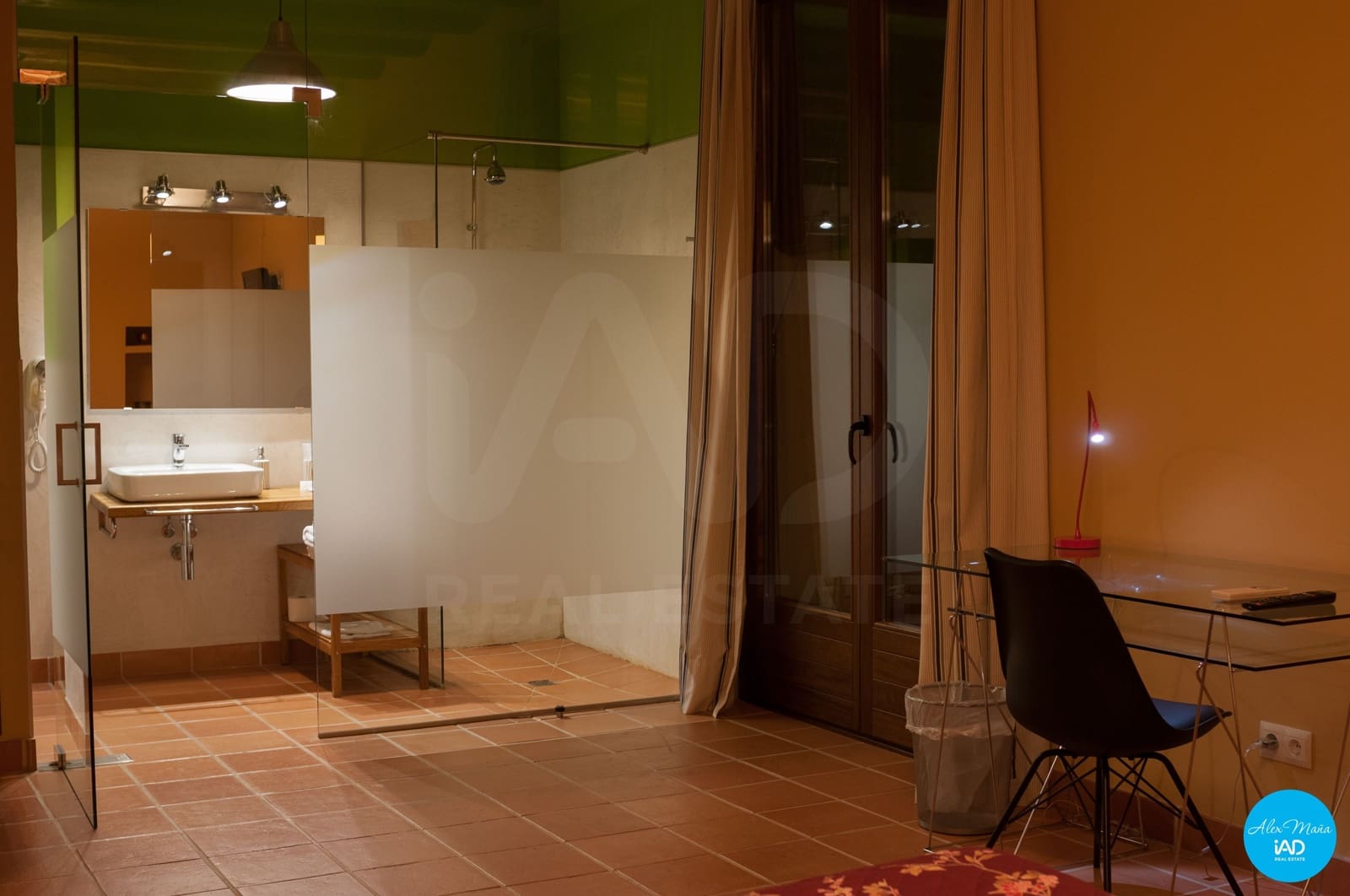 8 slaapkamer Hotel te koop in Tortosa met zwembad - € 2.200.000 (Ref: 10114603)