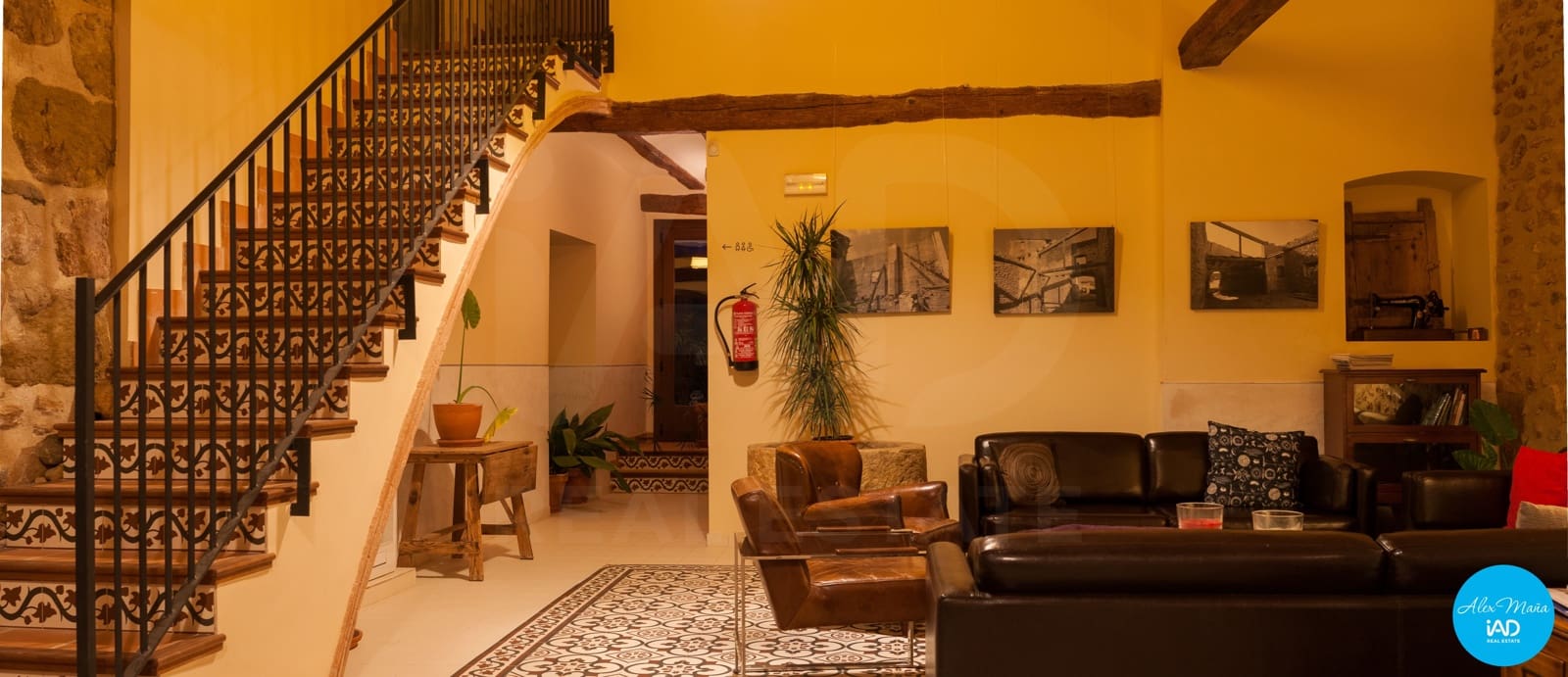 8 slaapkamer Hotel te koop in Tortosa met zwembad - € 2.200.000 (Ref: 10114603)