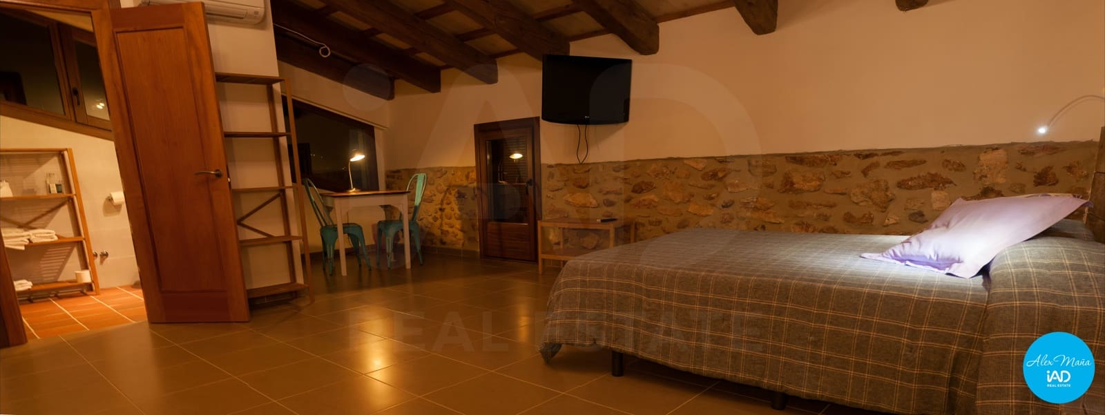 8 slaapkamer Hotel te koop in Tortosa met zwembad - € 2.200.000 (Ref: 10114603)