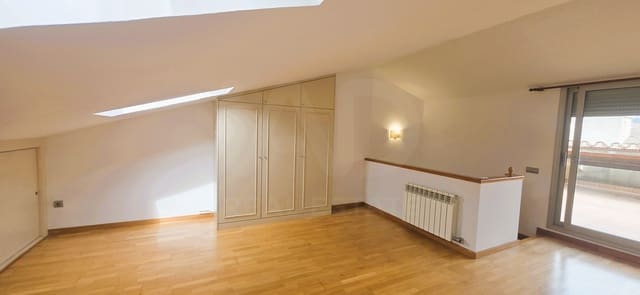 3 quarto Apartamento para venda em Sant Cugat del Vallès - 659 000 € (Ref: 10115690)
