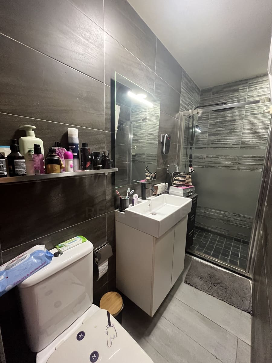 4 slaapkamer Rijtjeshuis te koop in Malaga stad - € 364.000 (Ref: 10115691)