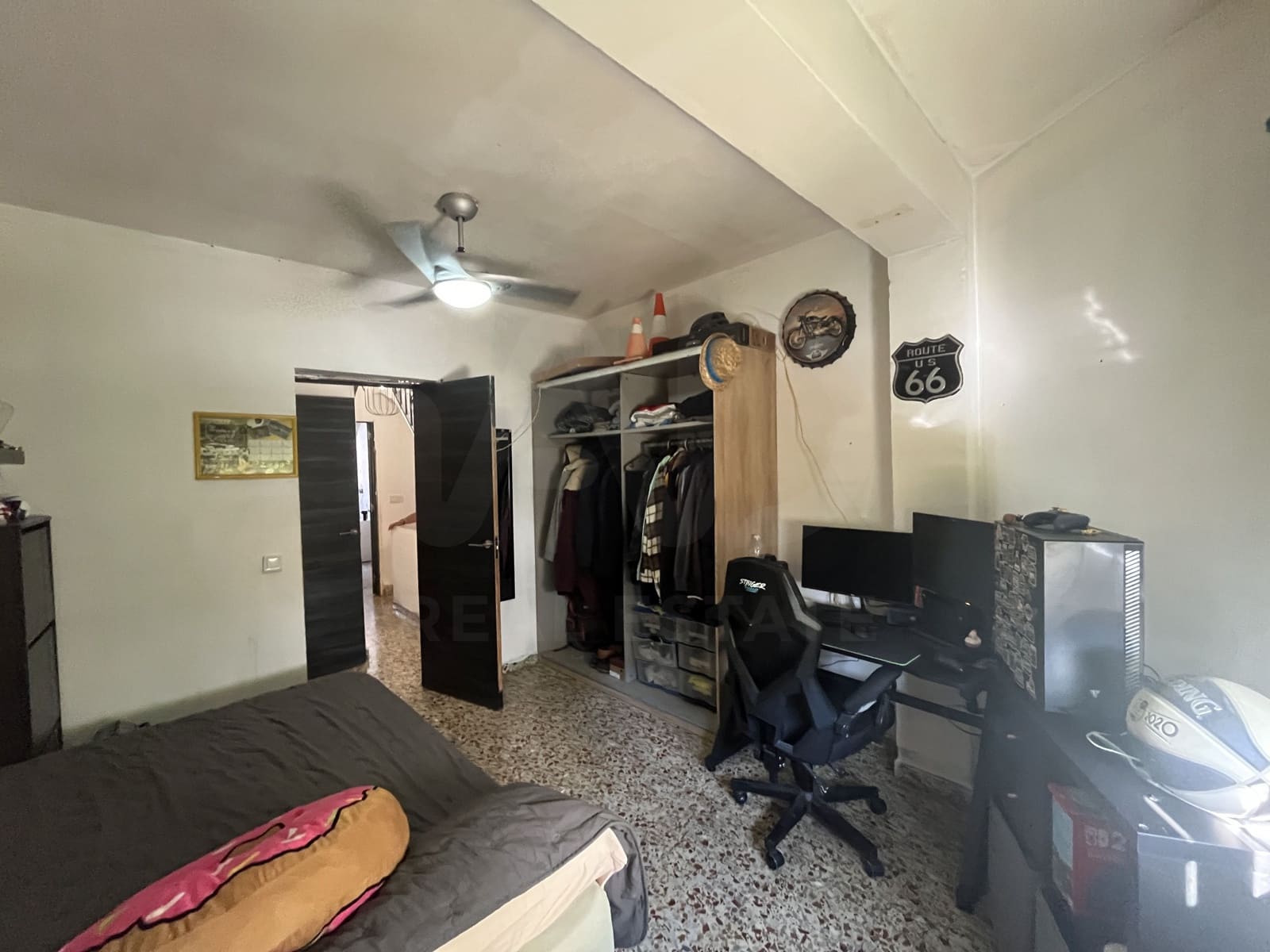 4 slaapkamer Rijtjeshuis te koop in Malaga stad - € 364.000 (Ref: 10115691)