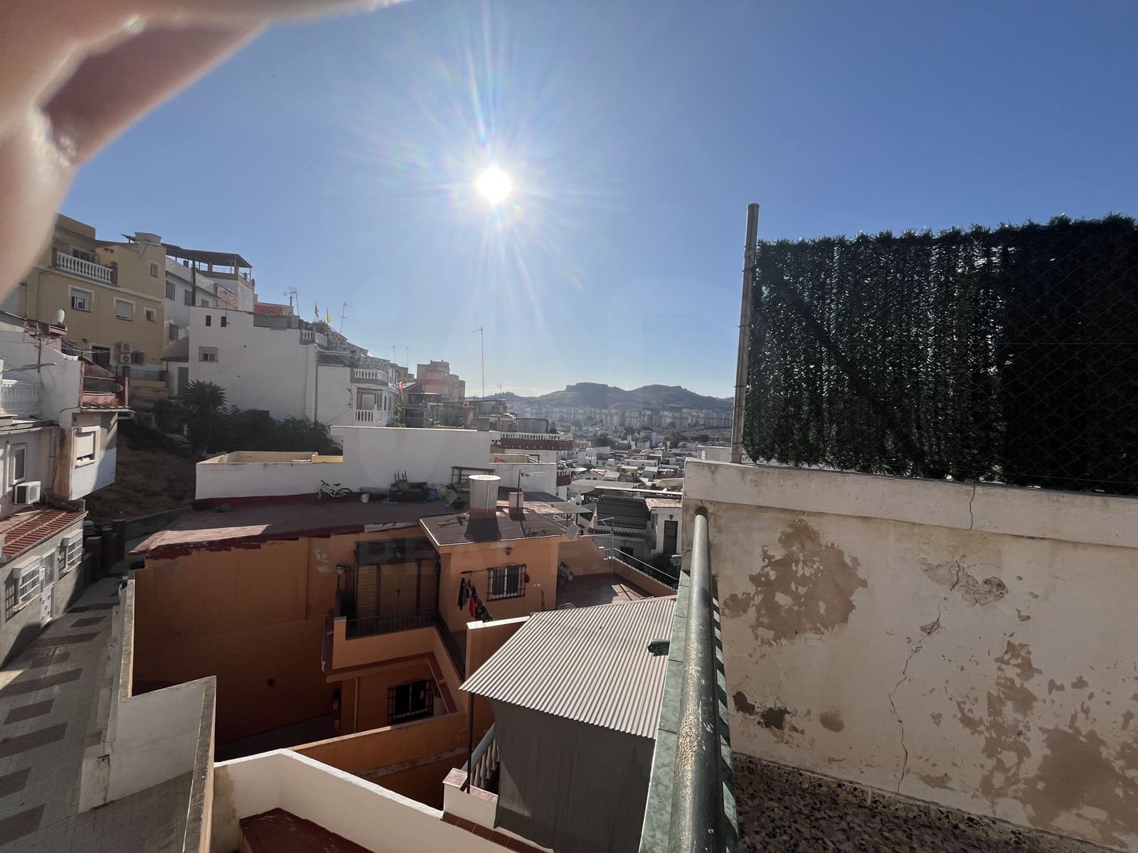 4 slaapkamer Rijtjeshuis te koop in Malaga stad - € 364.000 (Ref: 10115691)