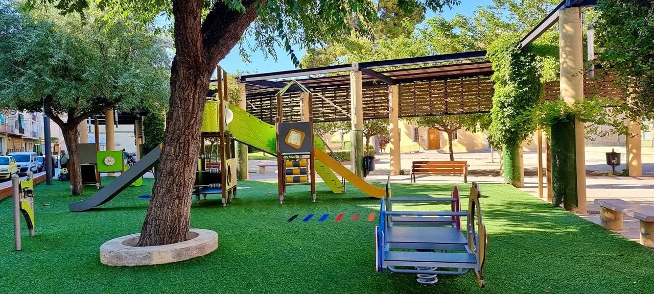 4 bedroom Apartment for sale in Biar with garage - € 115,000 (Ref: 10118126)