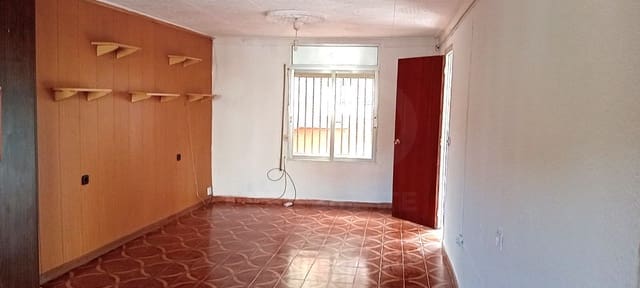 4 soveværelse Rækkehus til salg i Blanes - € 215.000 (Ref: 10118127)