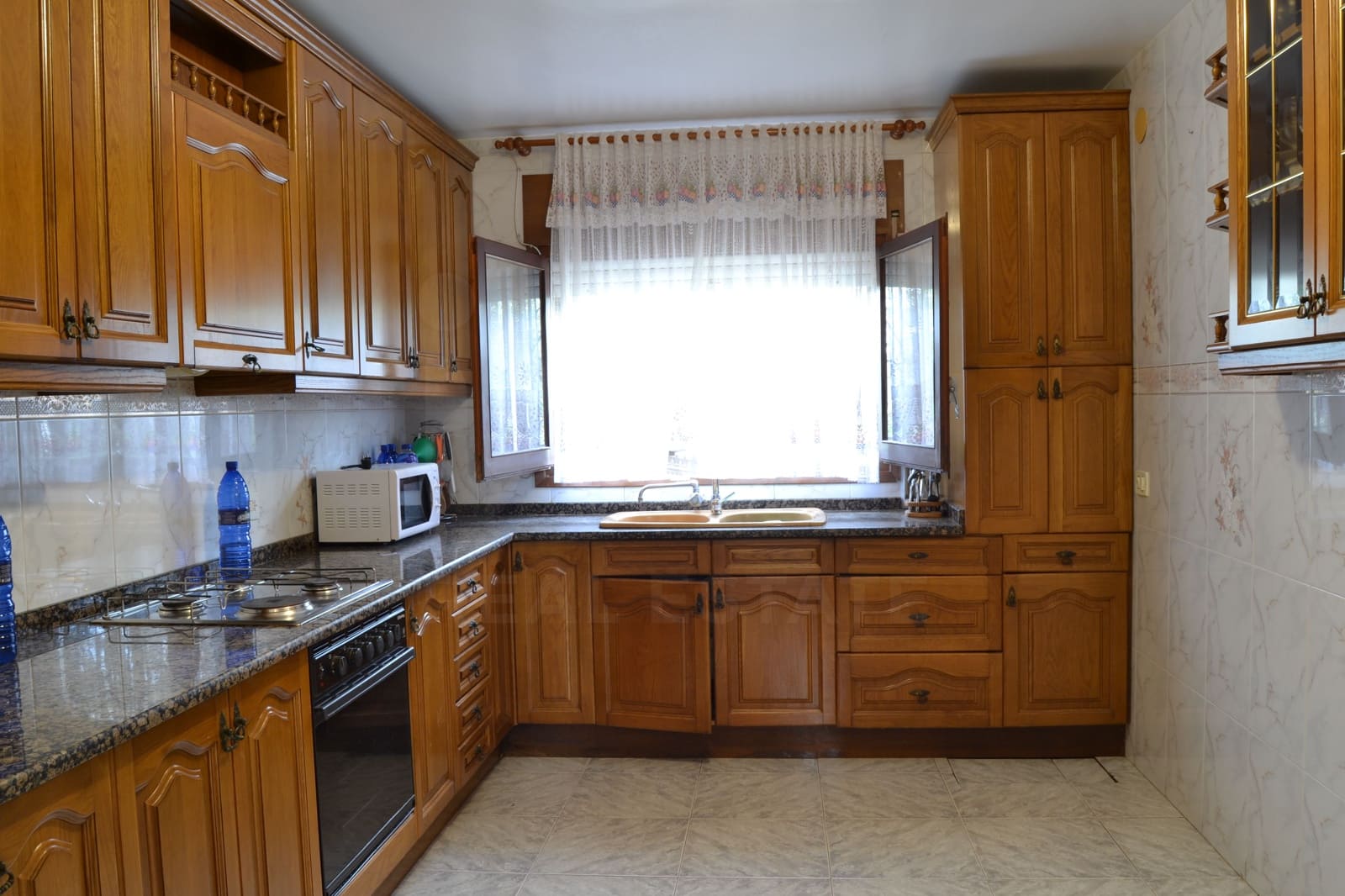 4 chambre Maison de Ville à vendre à Vinaros avec garage - 375 000 € (Ref: 10118129)