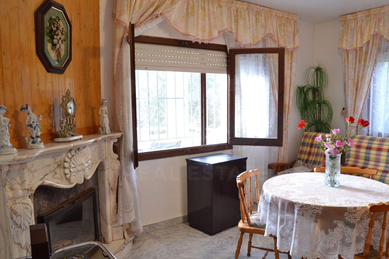 4 chambre Maison de Ville à vendre à Vinaros avec garage - 375 000 € (Ref: 10118129)