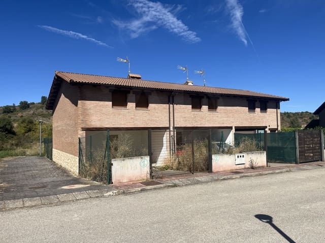 2 bedroom Terraced Villa for sale in Merindad de Río Ubierna - € 115,000 (Ref: 10118670)