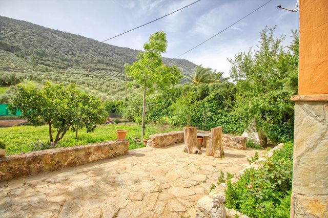 5 quarto Casa em Banda para venda em Rute com garagem - 275 000 € (Ref: 10118671)