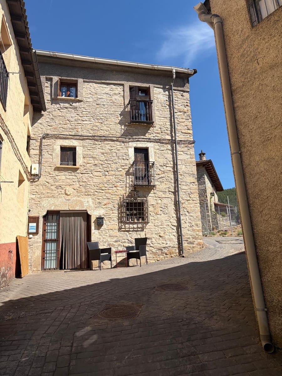 3 sovrum Lägenhet till salu i Castiello de Jaca - 216 000 € (Ref: 10118672)