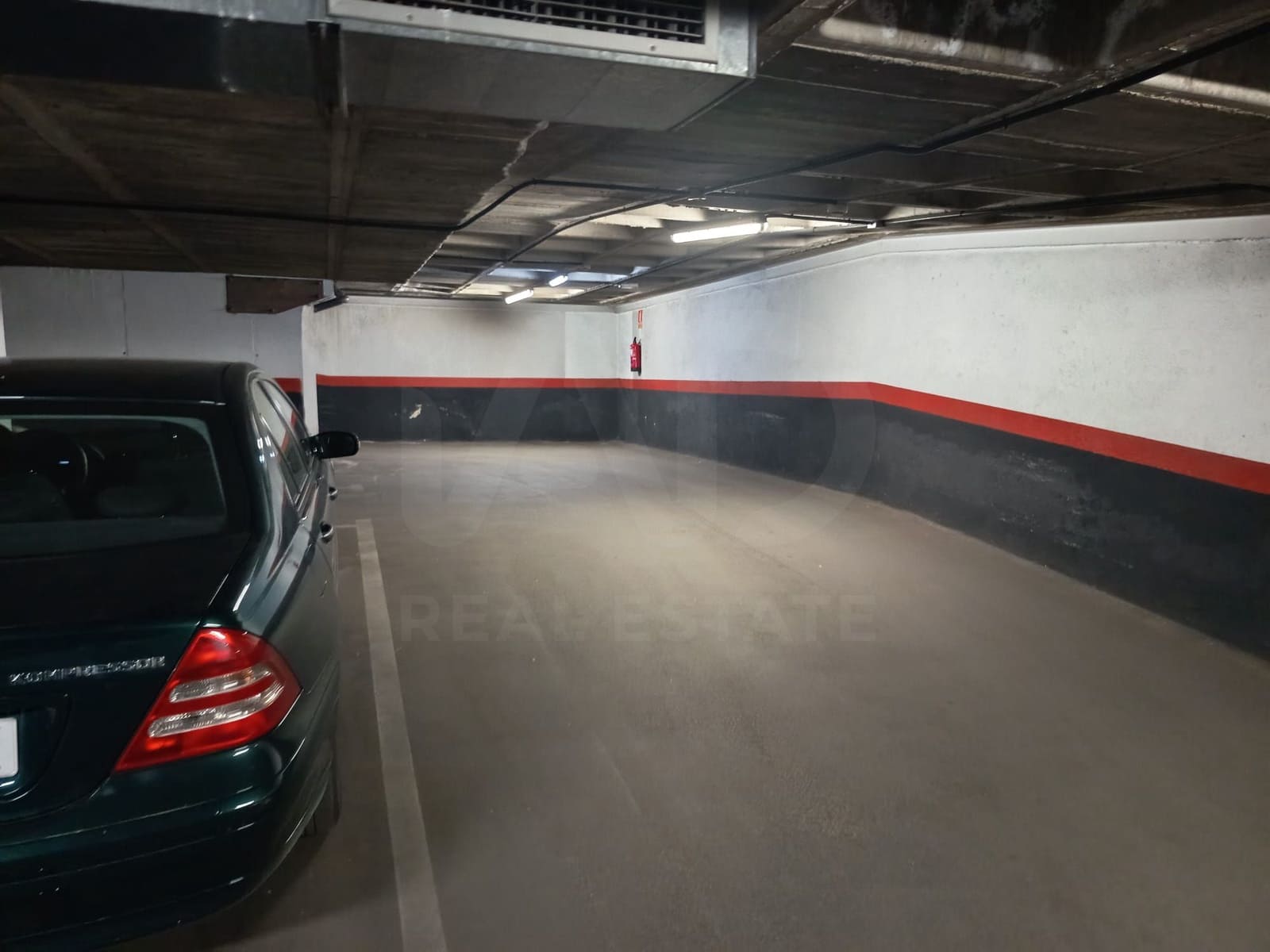 Garagem para venda em Madrid cidade - 23 500 € (Ref: 10118675)