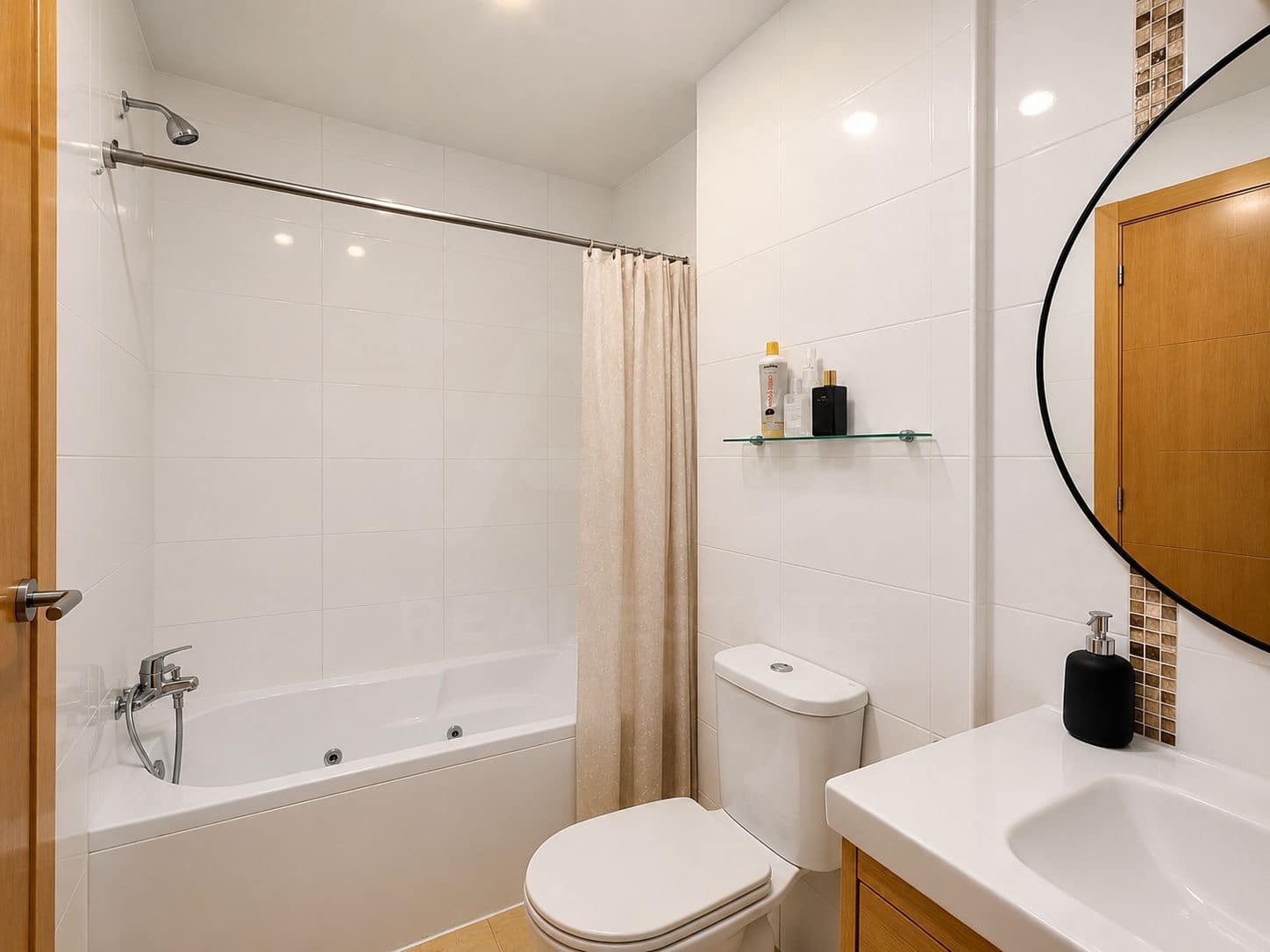 2 sypialnia Dom na sprzedaż w Cartama z garażem - 260 000 € (Ref: 10118677)