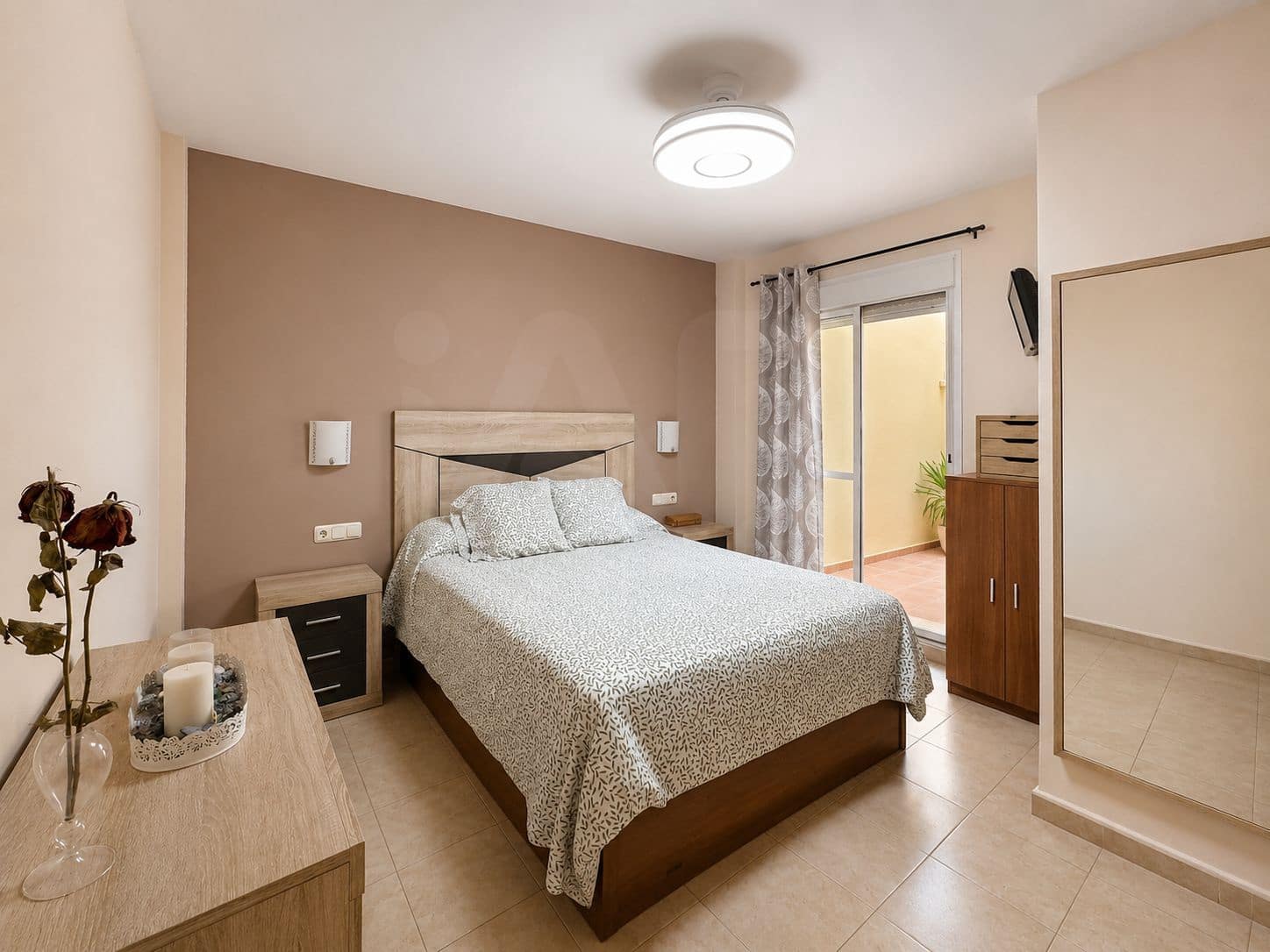 2 sypialnia Dom na sprzedaż w Cartama z garażem - 260 000 € (Ref: 10118677)