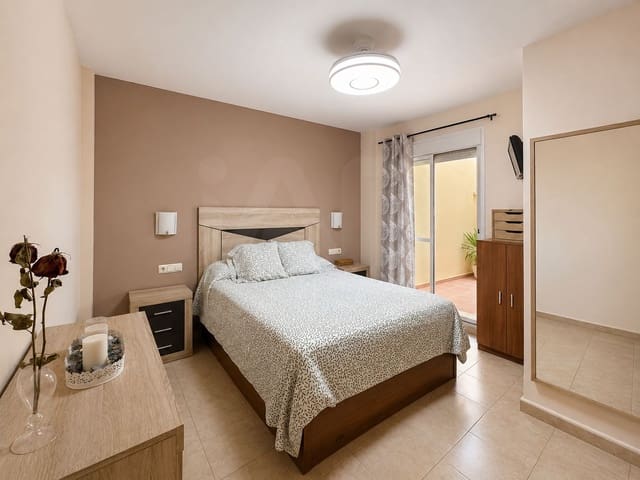 2 sypialnia Dom na sprzedaż w Estación de Cártama, Cártama z garażem - 260 000 € (Ref: 10118677)