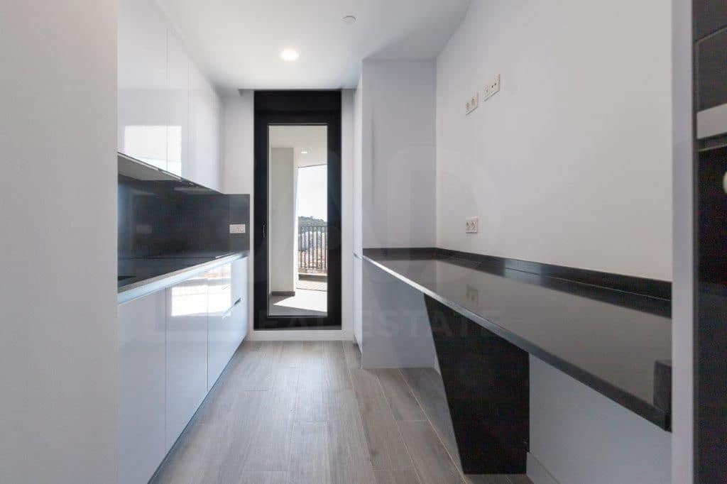 2 sovrum Lägenhet till salu i Malaga stad med pool garage - 775 000 € (Ref: 10118682)