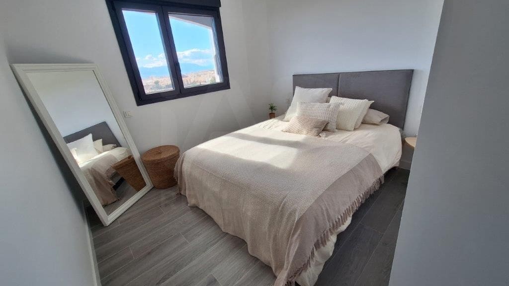 2 sovrum Lägenhet till salu i Malaga stad med pool garage - 775 000 € (Ref: 10118682)
