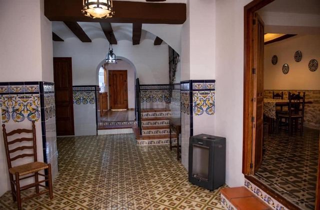 6 bedroom Townhouse for sale in La Carroja, Vall de Gallinera - € 285,000 (Ref: 10118683)