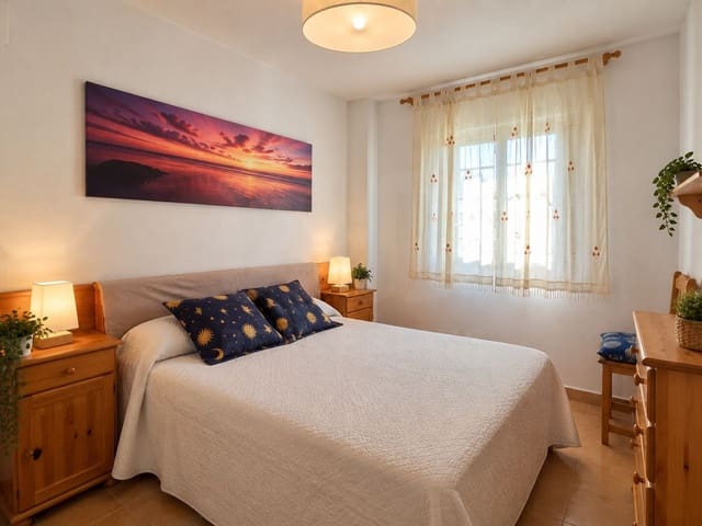 2 bedroom Apartment for sale in El Peñoncillo, Torrox with pool - € 280,000 (Ref: 10120913)