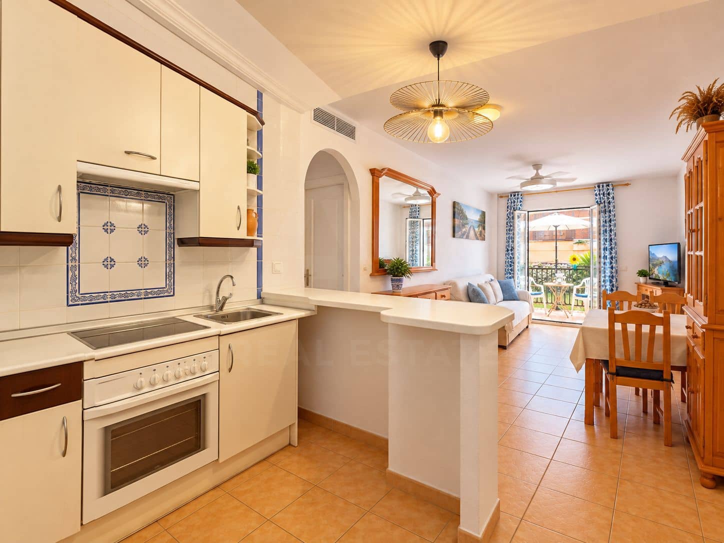 2 bedroom Apartment for sale in Torrox with pool - € 280,000 (Ref: 10120913)