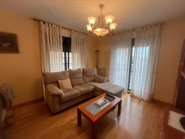 3 bedroom Apartment for sale in Ciudad Rodrigo with garage - € 140,000 (Ref: 10120914)