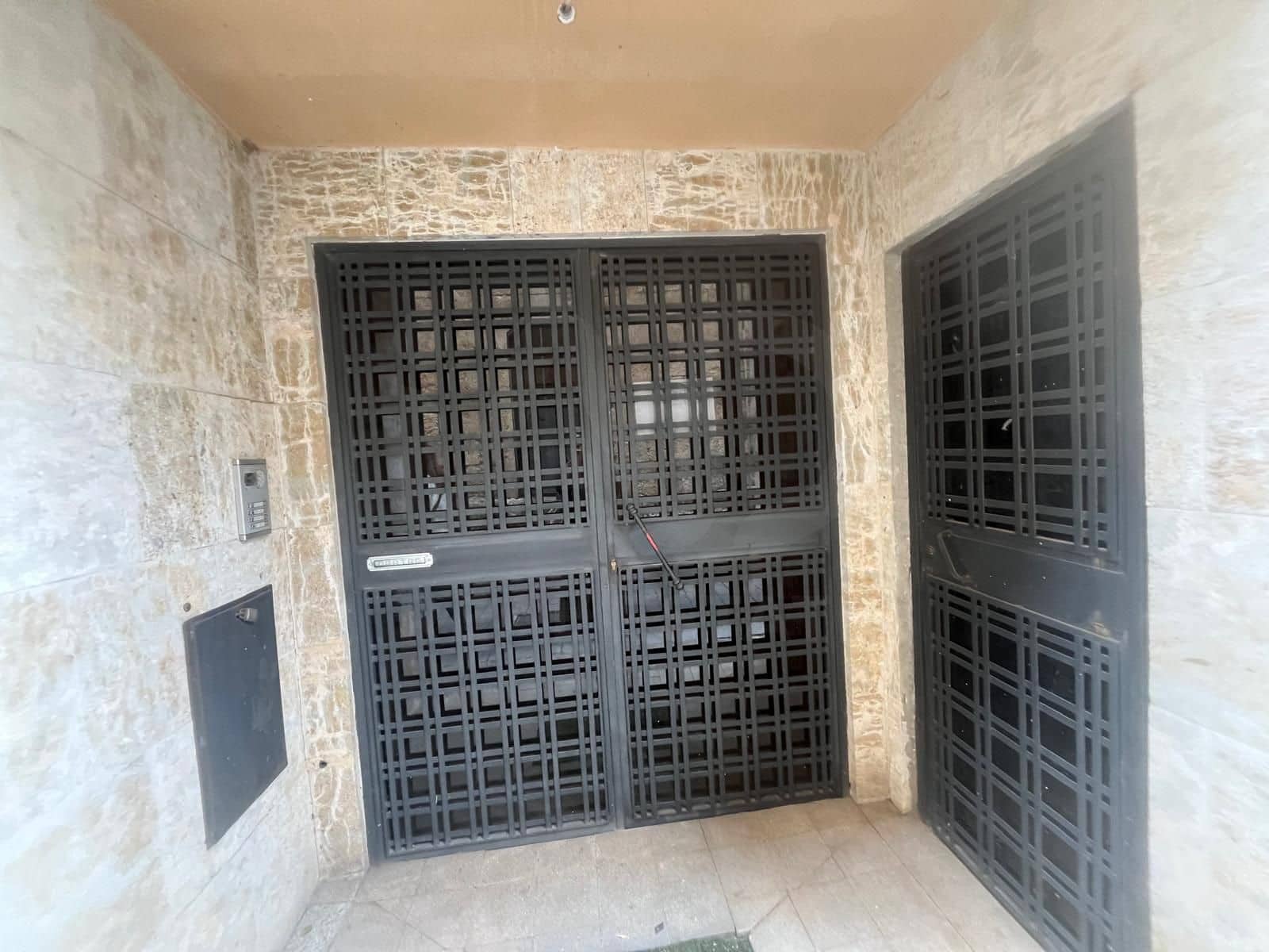 3 bedroom Apartment for sale in Ciudad Rodrigo with garage - € 140,000 (Ref: 10120914)