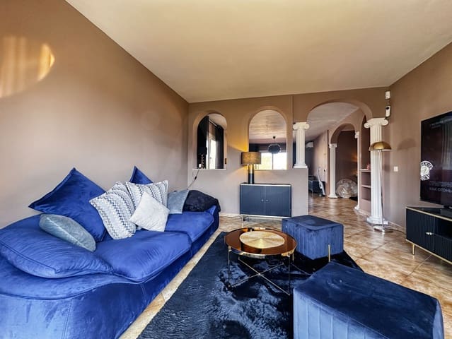 8 sypialnia Dom szeregowy na sprzedaż w Coloma  , La Nucia - 441 900 € (Ref: 10120916)