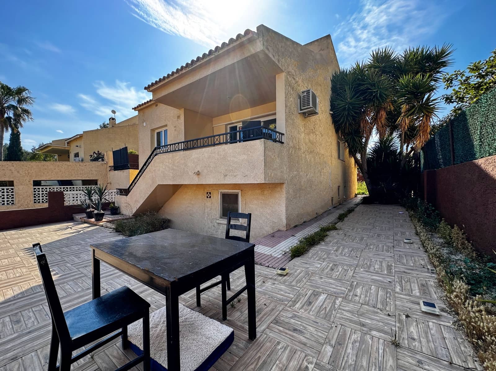 8 bedroom Terraced Villa for sale in La Nucia with garage - € 441,900 (Ref: 10120916)