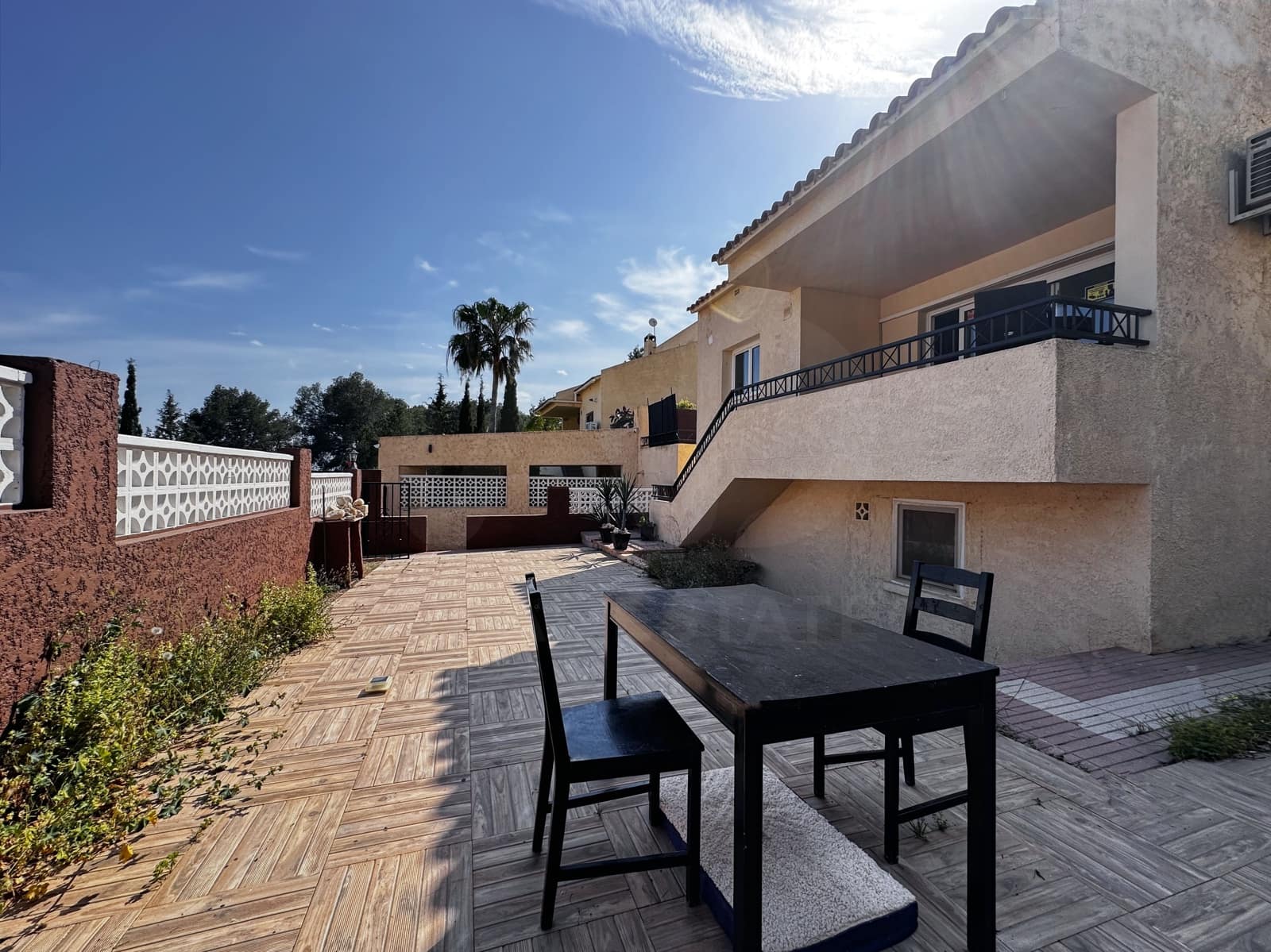 8 bedroom Terraced Villa for sale in La Nucia with garage - € 441,900 (Ref: 10120916)