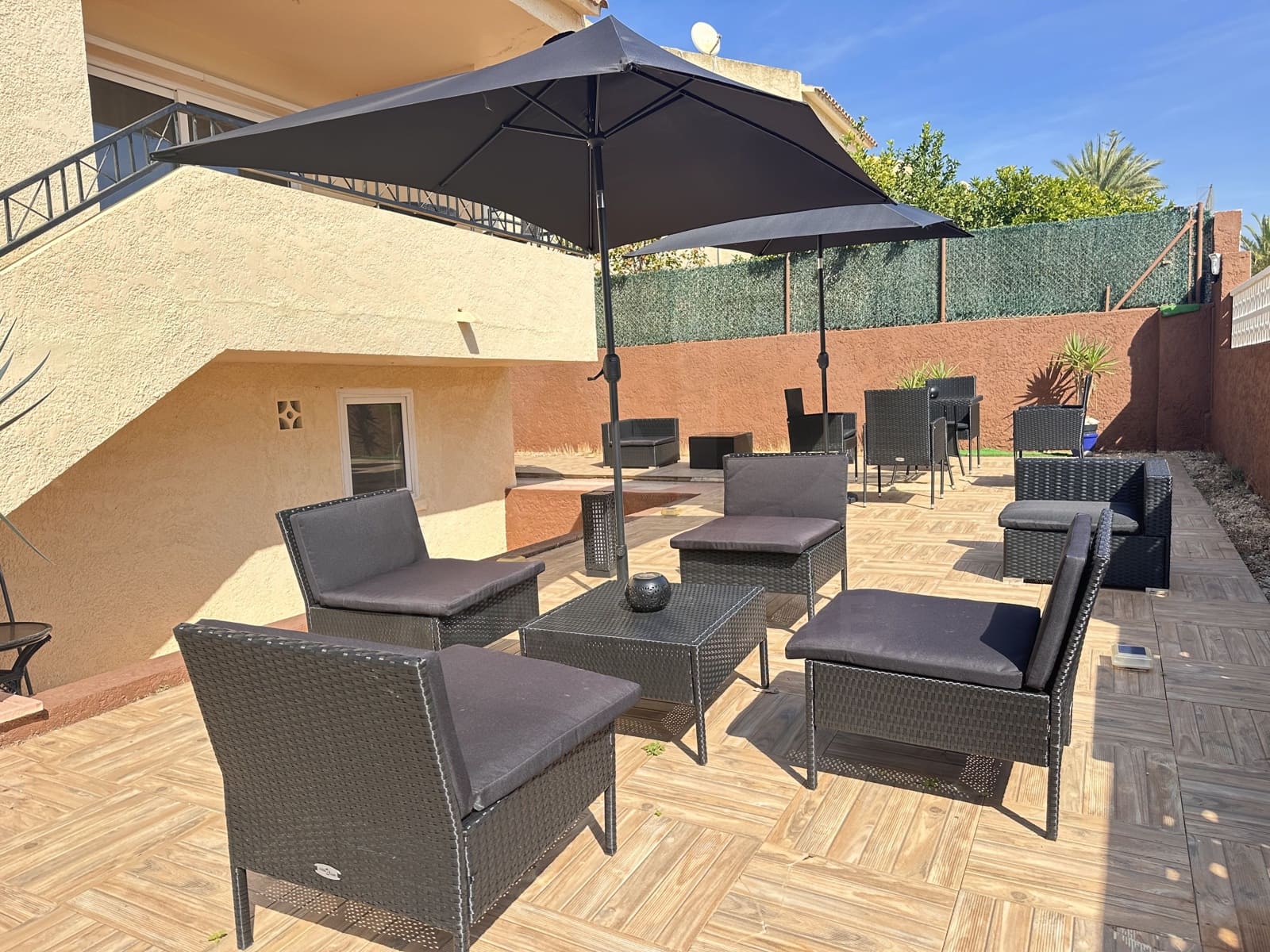 8 bedroom Terraced Villa for sale in La Nucia with garage - € 441,900 (Ref: 10120916)
