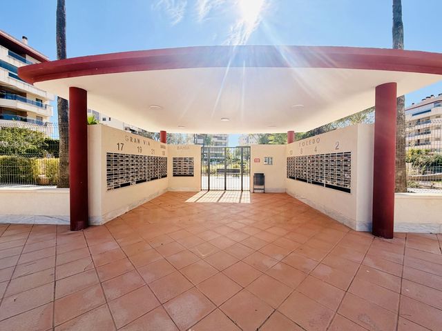 1 soveværelse Lejlighed til salg i Arenales del Sol, Elche / Elx med swimmingpool garage - € 219.000 (Ref: 10120917)