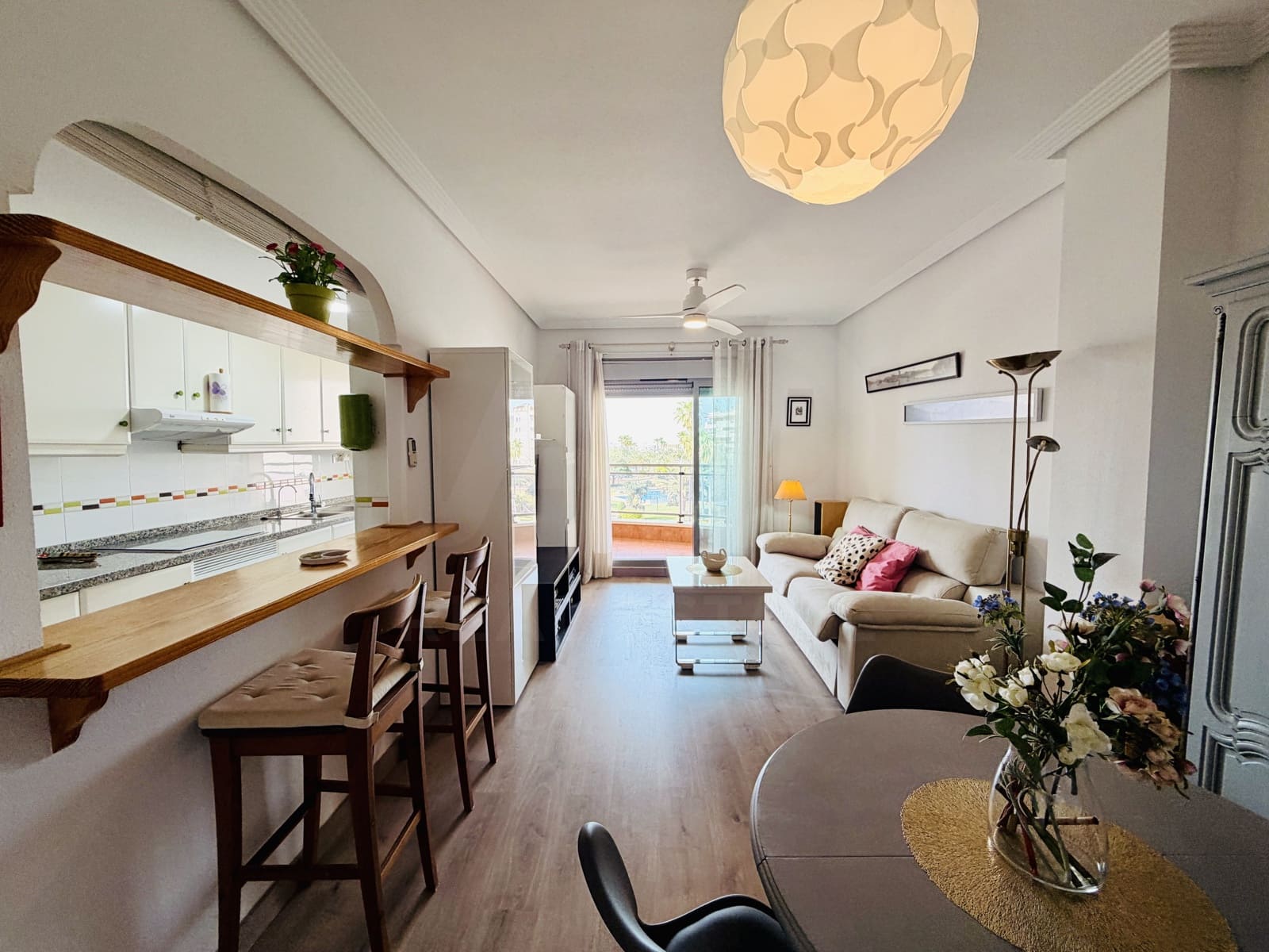 1 soveværelse Lejlighed til salg i Arenales del Sol med swimmingpool garage - € 219.000 (Ref: 10120917)