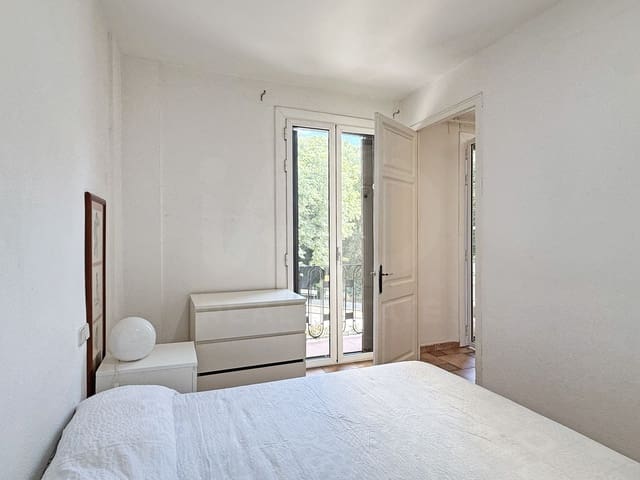 3 makuuhuone Huoneisto myytävänä paikassa Sants, Barcelona kaupunki - 332 000 € (Ref: 10120922)