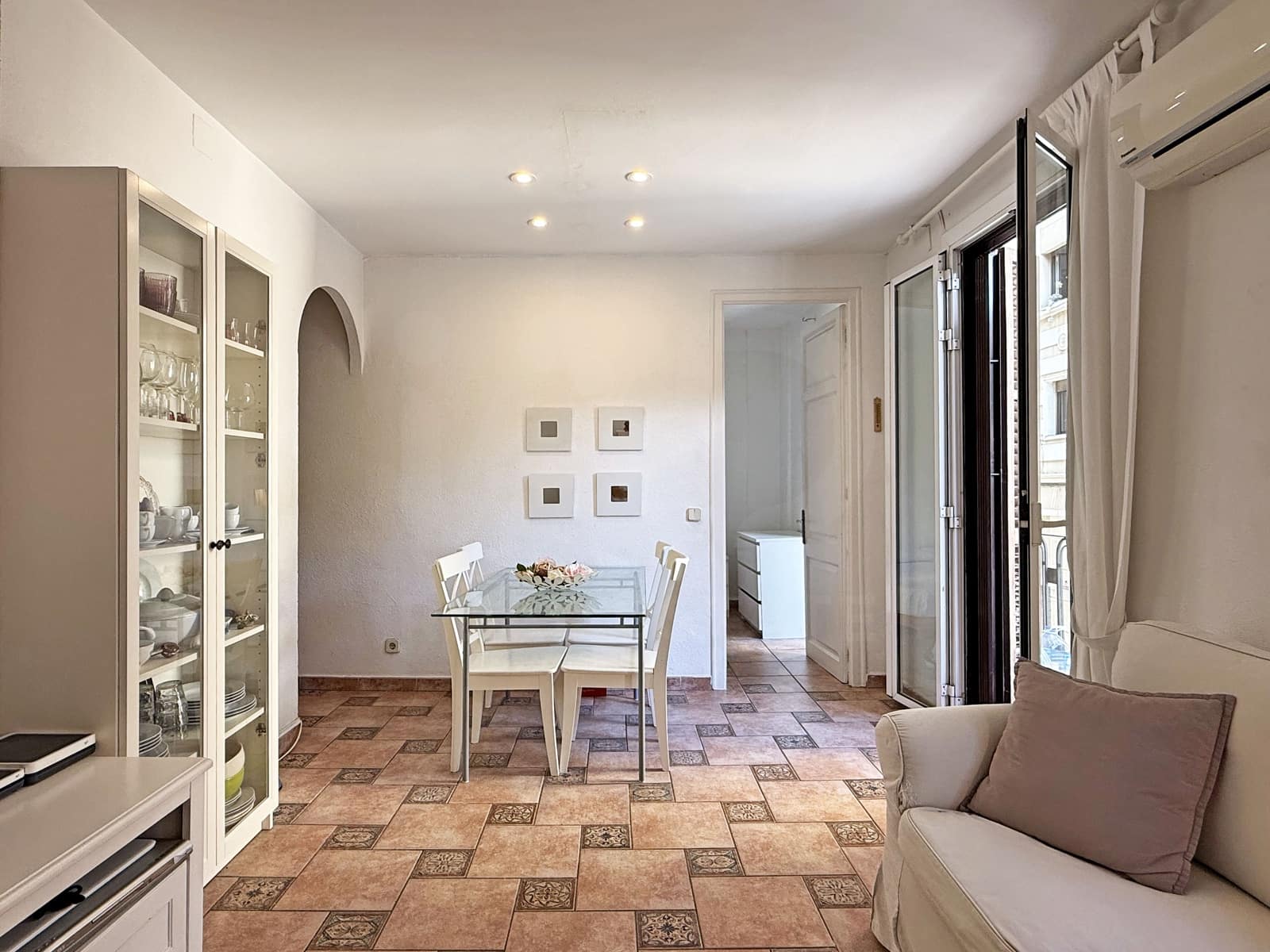 Apartamento de 3 habitaciones en Barcelona ciudad en venta - 332.000 € (Ref: 10120922)