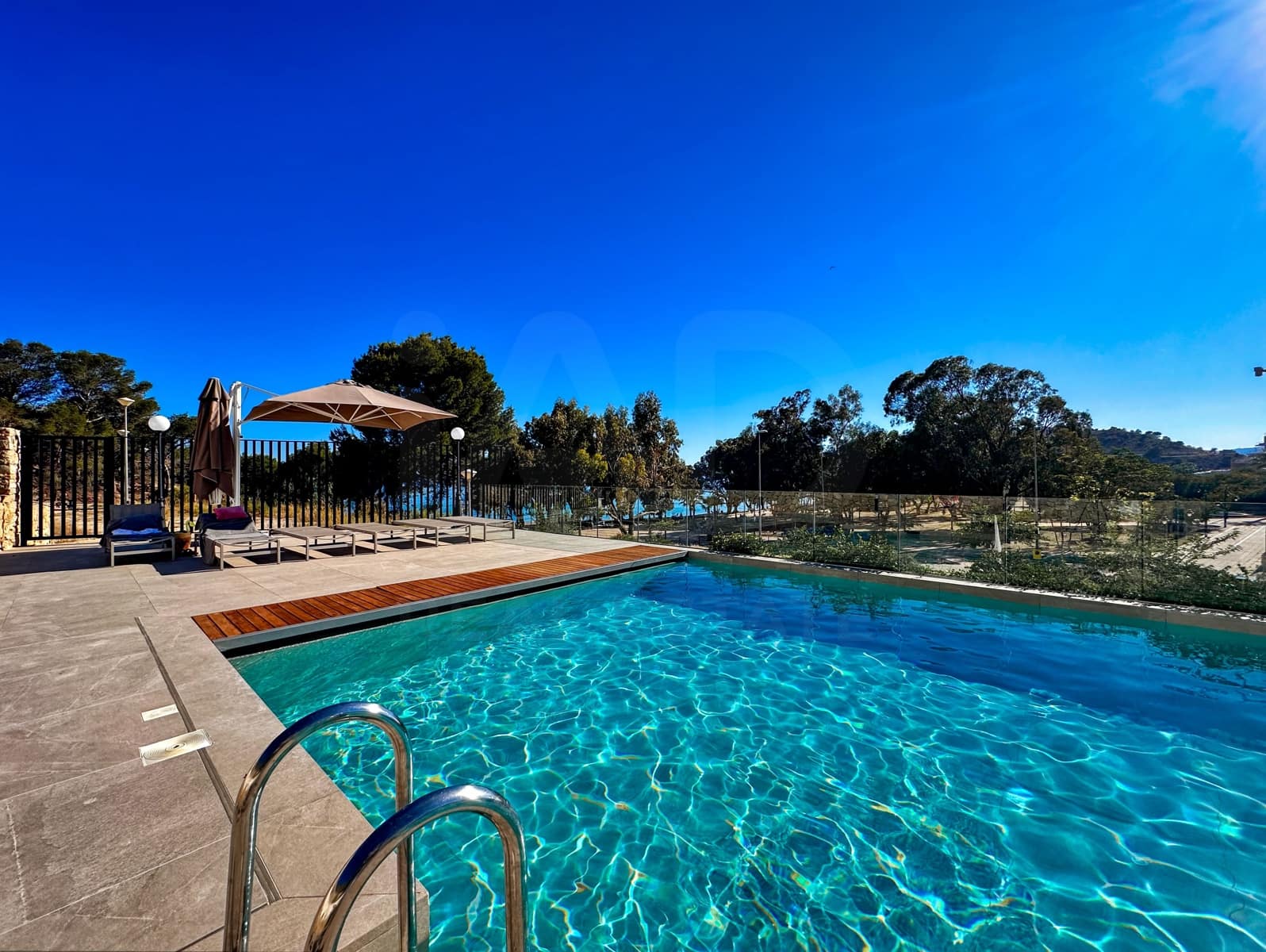 2 soveværelse Lejlighed til salg i La Villajoyosa / Vila Joiosa med swimmingpool - € 649.000 (Ref: 10120923)