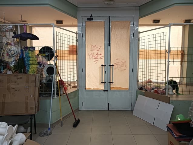 Local Comercial en La Bañeza en venta - 80.000 € (Ref: 10120929)