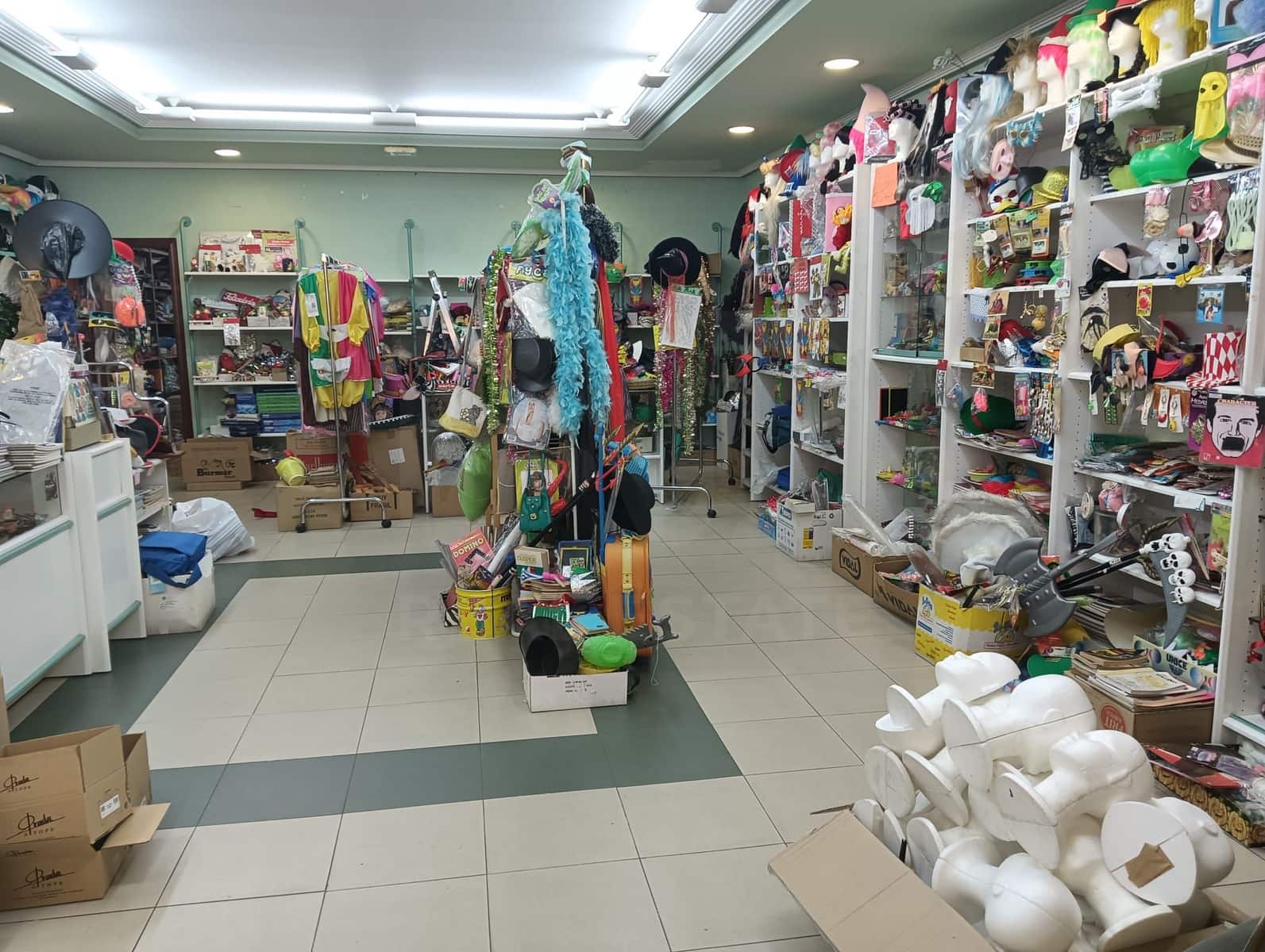 Commercial for sale in La Baneza - € 80,000 (Ref: 10120929)