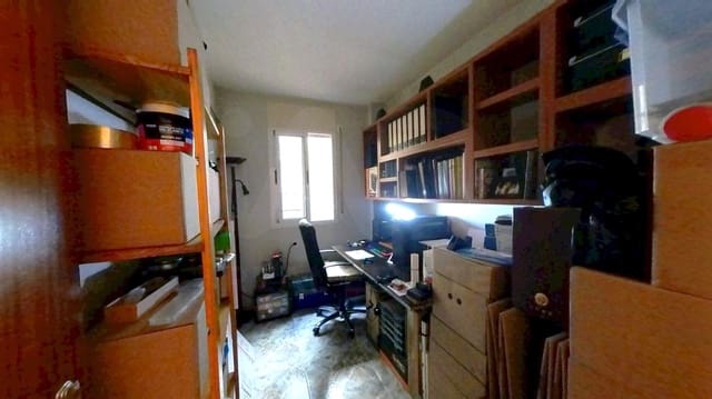 3 bedroom Apartment for sale in El Vendrell - € 139,000 (Ref: 10121193)
