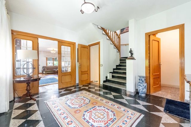 Villa/Maison à vendre à Las Rozas de Madrid avec piscine garage - 1 765 000 € (Ref: 10121194)