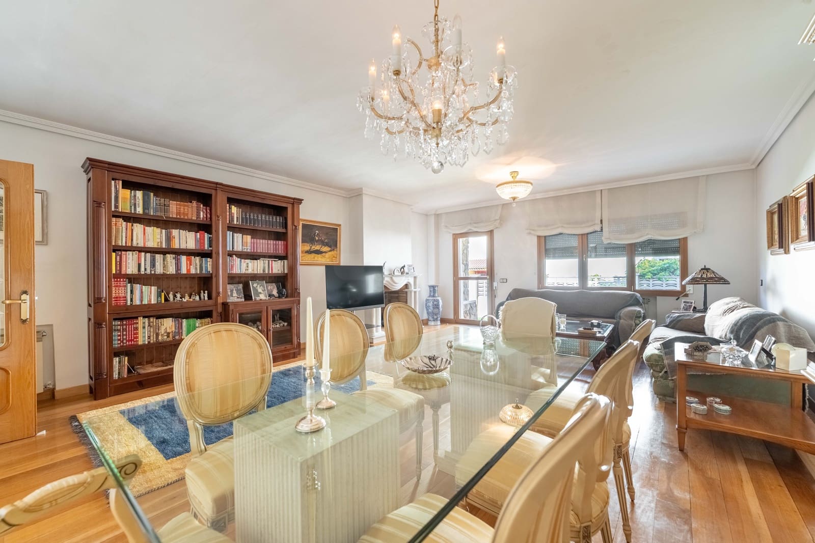 Villa/Maison à vendre à Las Rozas de Madrid avec piscine garage - 1 765 000 € (Ref: 10121194)