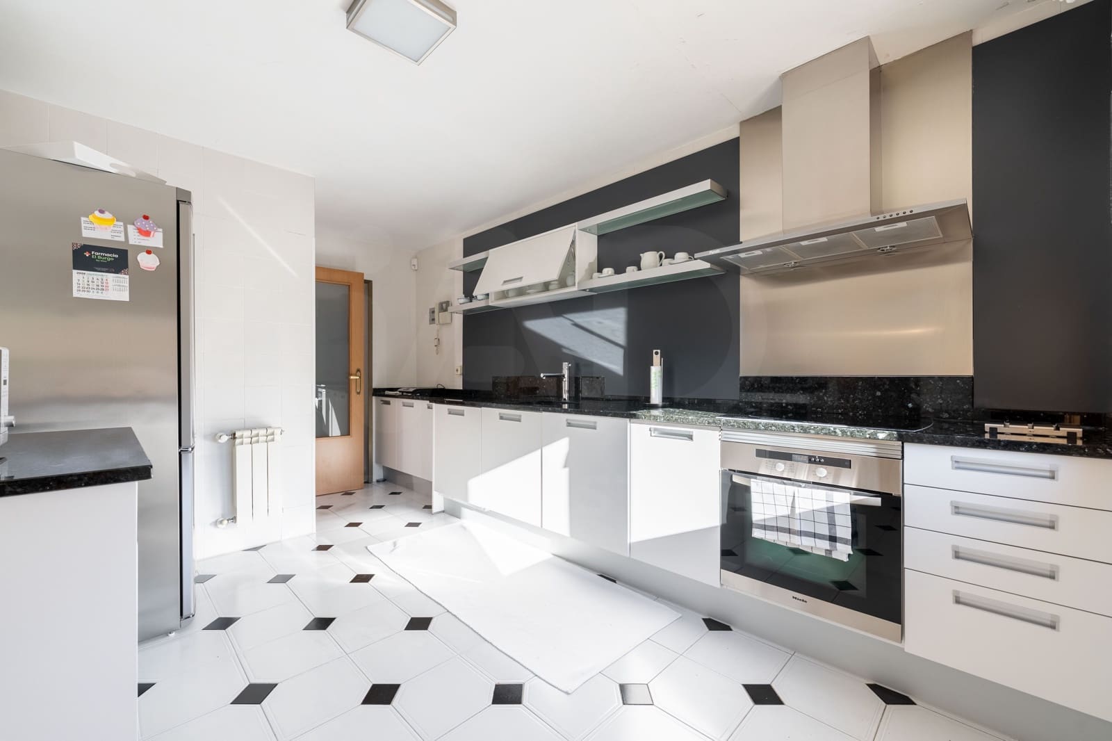 Villa/Maison à vendre à Las Rozas de Madrid avec piscine garage - 1 765 000 € (Ref: 10121194)