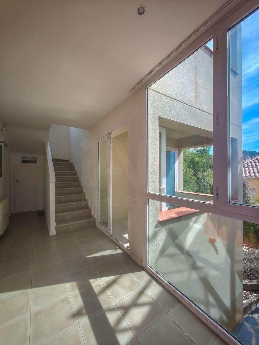 6 bedroom Townhouse for sale in Sitges with pool garage - € 1,250,000 (Ref: 10121200)