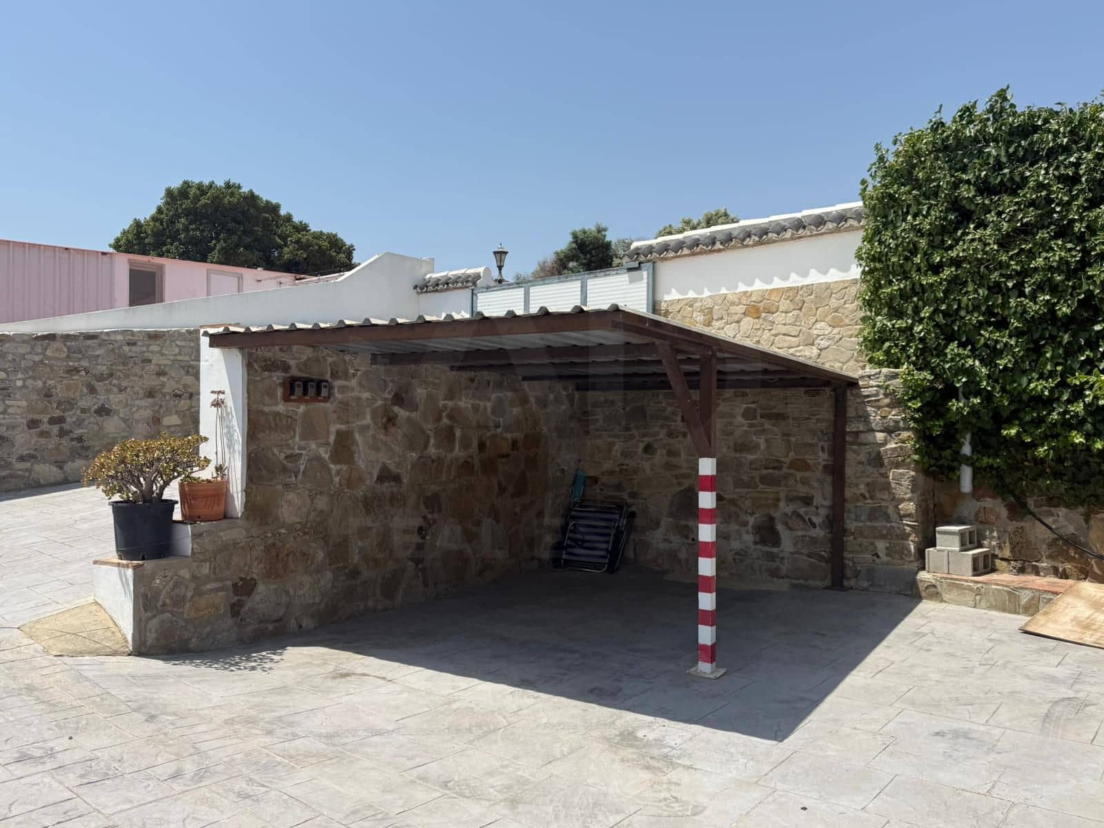 3 chambre Finca/Maison de Campagne à vendre à Tarifa avec garage - 899 000 € (Ref: 10121203)