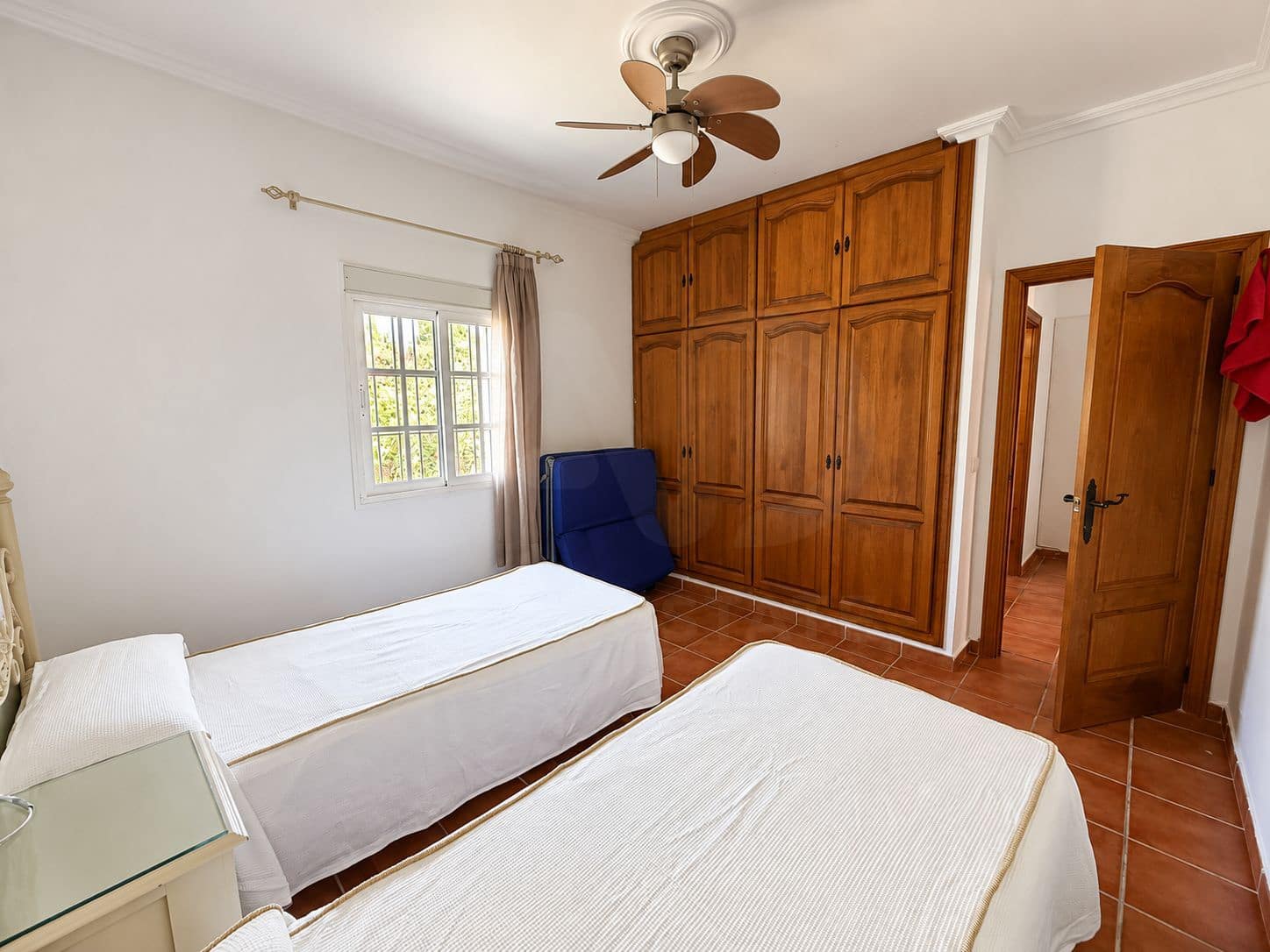 3 chambre Finca/Maison de Campagne à vendre à Tarifa avec garage - 899 000 € (Ref: 10121203)