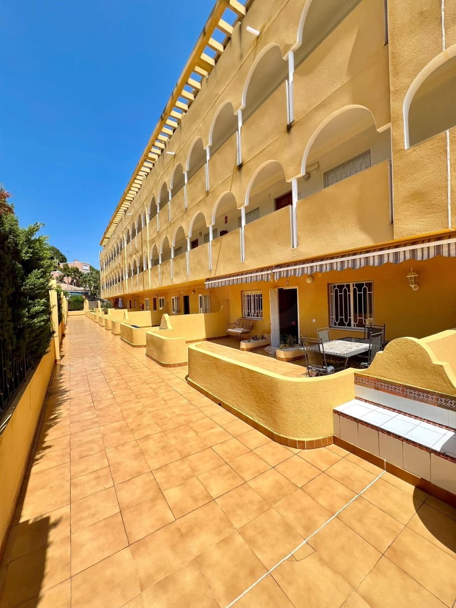 2 quarto Apartamento para venda em El Campello com piscina - 285 000 € (Ref: 10121205)