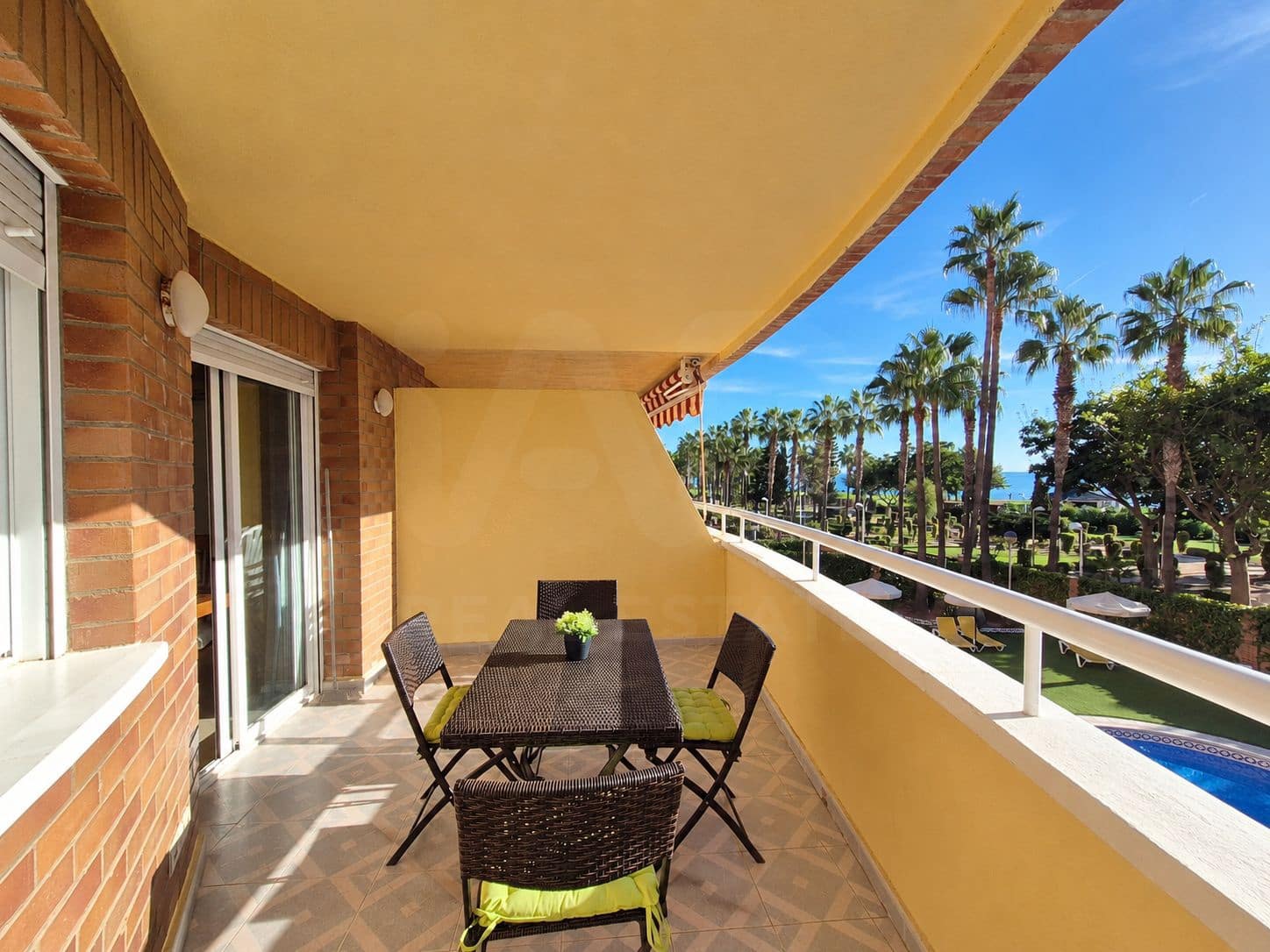 2 quarto Apartamento para venda em Oropesa  com piscina garagem - 209 000 € (Ref: 10121208)