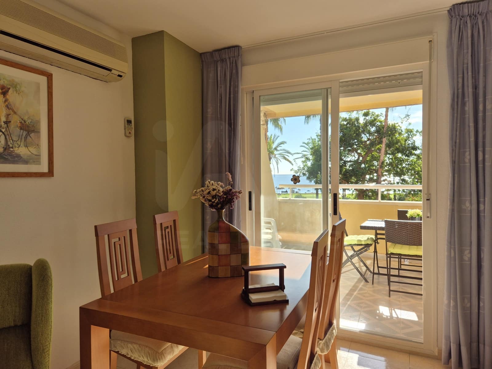 2 quarto Apartamento para venda em Oropesa  com piscina garagem - 209 000 € (Ref: 10121208)